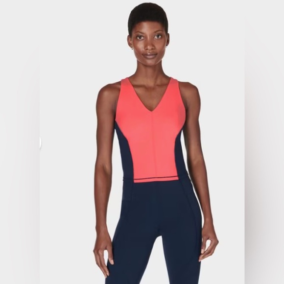 Sweaty Betty Coral and Navy Crop Top - Picture 3 of 5